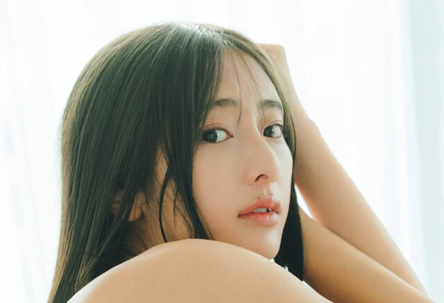 「ミスマガジン2024」審査員特別賞の正統派美人・大西陽羽(あきは)が週プレに初登場!「タレントになってドッキリにかけられるのが夢です!」